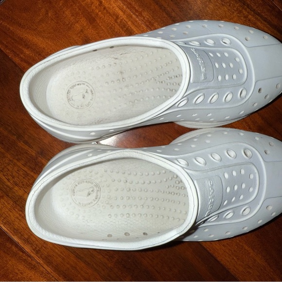 Native Kids Water Shoes - White and Tan - Picture 14 of 14